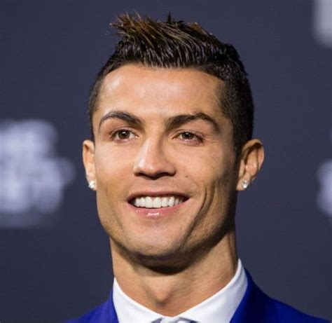 How to cut cristiano ronaldo short haircut 0cristiano ronaldo short hairstyle ,best mens haircut. Cristiano Ronaldo Hairstyles 2018 - Latest Hairstyles 2020 ...