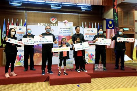 Health minister datuk seri dr adham baba has clarified his 500 countries comment, saying that he misspoke. Dr Adham Baba: Orang Dewasa Tak Makan Cukup Sayur
