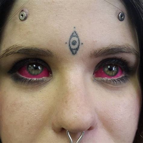 23 Eyeball Tattoos For People Who Love Extreme Body Mods