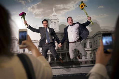 Supreme Court Rules Gay Couples Nationwide Have A Right To Marry The