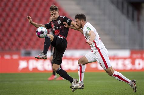 Joshua kimmich‏ @joshuakimmich 23 aug 2020. Bayern claims Bundesliga top spot after RB Leipzig fumbles ...