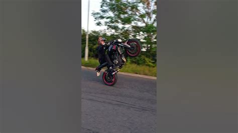 Mt07 Wheelies Youtube