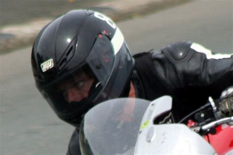 Guy Martin Crashes While Doing 150mph At Tt Pictures Photos