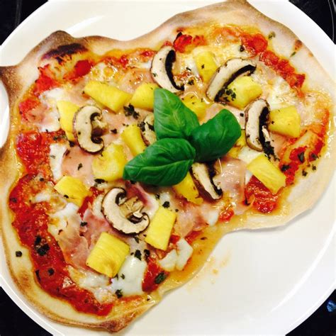 Pizza Hawaii With Mushrooms Recipe Kitchen Stories