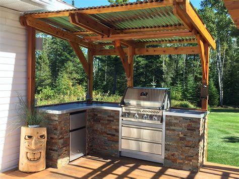 20 Small Outdoor Kitchen Ideas Decoomo