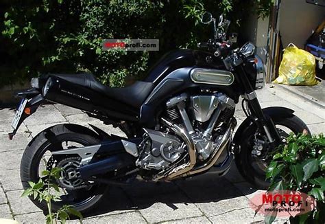 Yamaha MT-01 2006 Specs and Photos