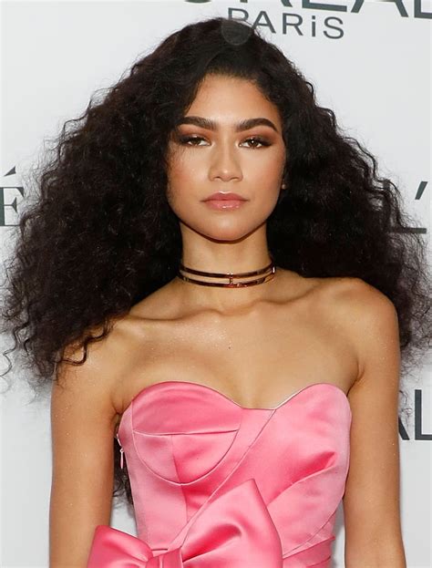Zendaya S Natural Curls At The Glamour Women Of The Year Awards In Zendaya S Best Hair