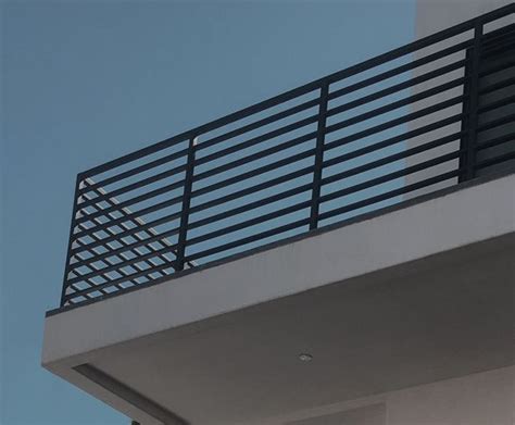Modern Wrought Iron Railings By La Railings Iron Balcony Balcony