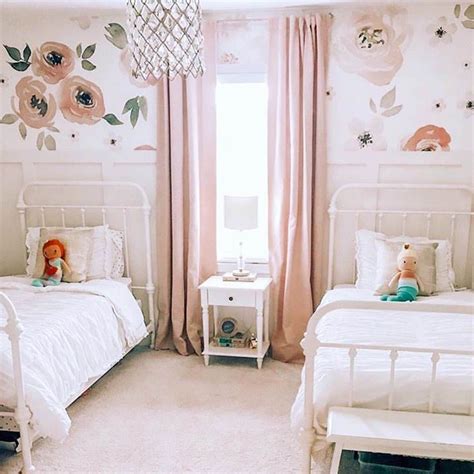 Jolie Wallpaper In Toddler Room Kidsroomideas Shared Girls Room
