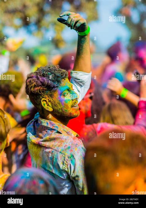 Montrealcanada Auguest 10 2019 People Celebrate Holi Festival