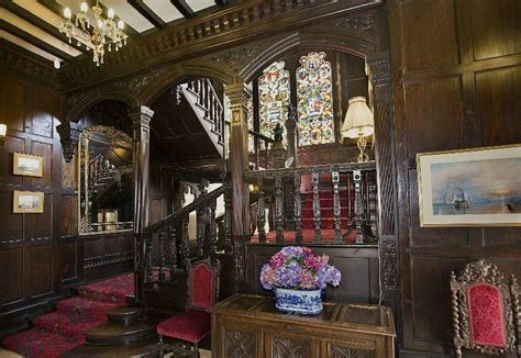Old World, Gothic, and Victorian Interior Design: Victorian and Gothic