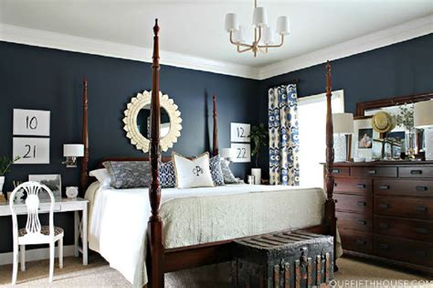 Decorating Ideas For Dark Colored Bedroom Walls