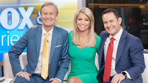 Fox And Friends Hosts Return To Couch Were All Vaccinated Video