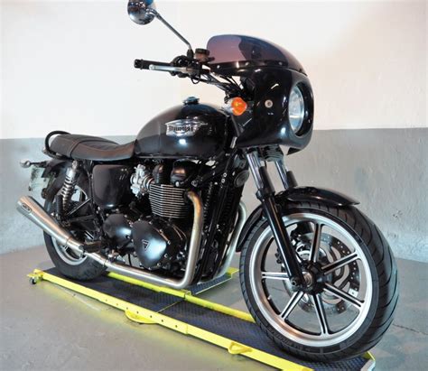 Triumph cafe racer triumph motorcycles. 2015 65 TrIumph Bonneville 865 Black, Arrow Exhaust,Cafe ...