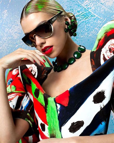 Stella Maxwell Is The Face Of Moschino Spring Summer 2020 Eyewear Stella Maxwell Moschino