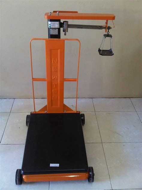 Oleh karena itu, pemilihan desain dan furnitur kamar mandi kini juga. DUNIA TIMBANGAN: Timbangan Duduk