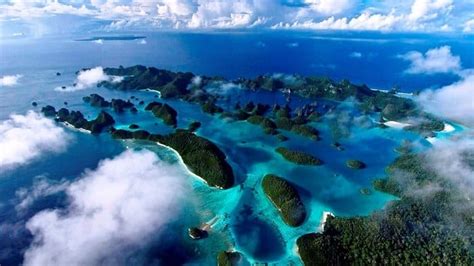 Ngobrol sama cowok & cewek di dekatmu. The Number of How Many of Indonesia's Islands are ...