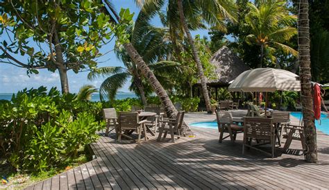 Indian Ocean Lodge Hotel Aussenbereich Praslin Seychellen Foto 11