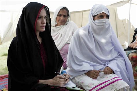 Angelina Jolie7 Astuces Hijab