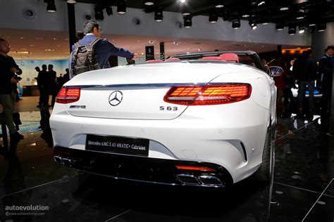 However, a number of details suggest the car is actually a mule for a new. 2018 Mercedes-Benz S-Class Coupe/Cabriolet Show Off OLED Taillights In Frankfurt - autoevolution
