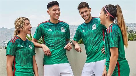 Selección Mexicana presenta oficialmente la playera que utilizará en
