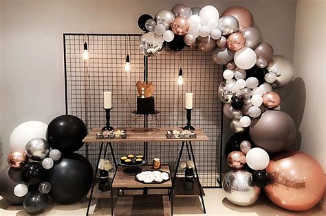 As rose gold is more and more popular for wedding colors in recent year, rose gold comes easily to couples' mind when it mentions wedding decorations. Black, grey and rose gold balloon garland. Black grid ...