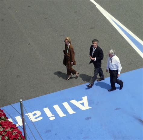 Asistencia financiera para cualquier persona que necesite promover sus proyectos. El Observador Solitario: GRAN PREMIO DE ESPAÑA DE FORMULA 1 EN MONTMELÓ