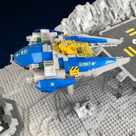 A83 Exploration Base Harris Bricks 011 Lego Space Sets Space Toys
