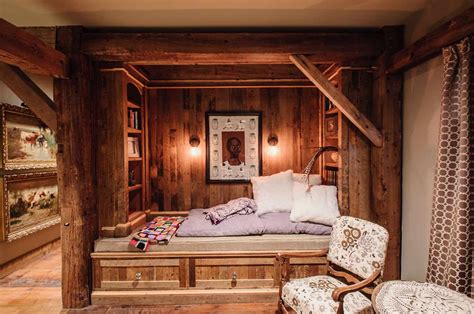 20 Coziest Rustic Reading Nook Ideas For Winter Hibernation Reading