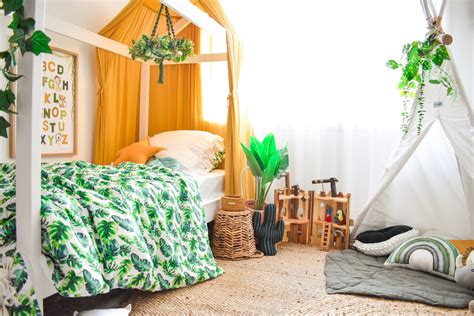 Safari Bedroom Ideas Jungle Themed Bedroom Bedroom Themes Jungle