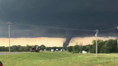 Wynnewood Sulphur Tornado May 9 2016 Golden City Sulphur National