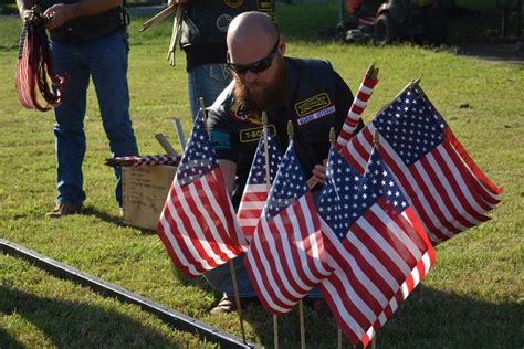 Combat Veterans Motorcycle Association Honors Fallen Vets With American