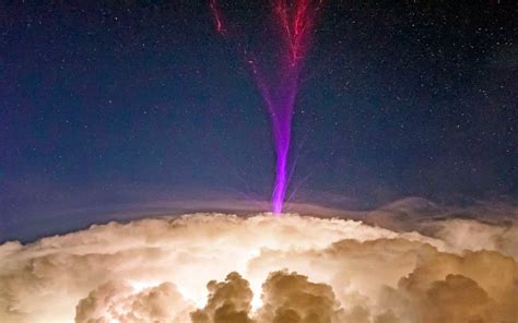 Photographer Captures Incredibly Rare Purple Lightning