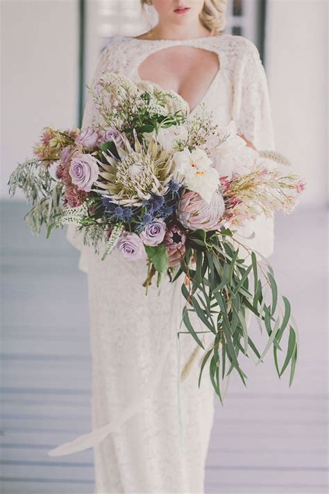 Looking for a good deal on protea? 20 King Protea Bouquets That are Bold and Beautiful ...
