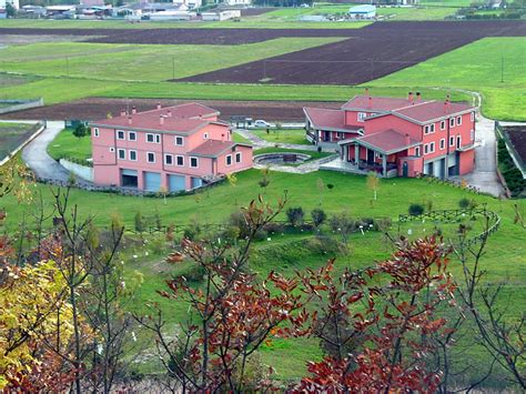 En yakın havaalanı olan milano linate. FARE VERDE ONLUS Monte San Giovanni Campano (FR ...