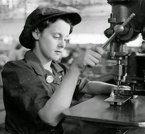 Pictures Of South Australian Women Working In A Munitions Factory