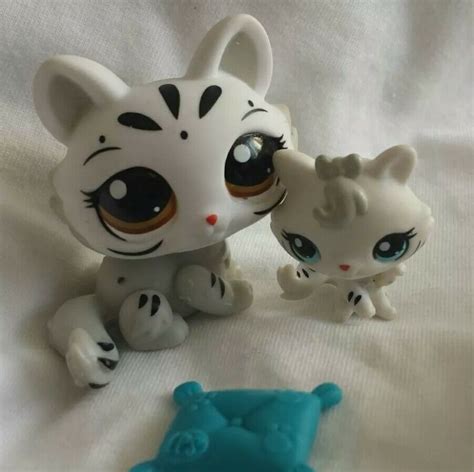 Littlest Pet Shop Tiger Cat Mommy And Baby 3585 3586 Ebay