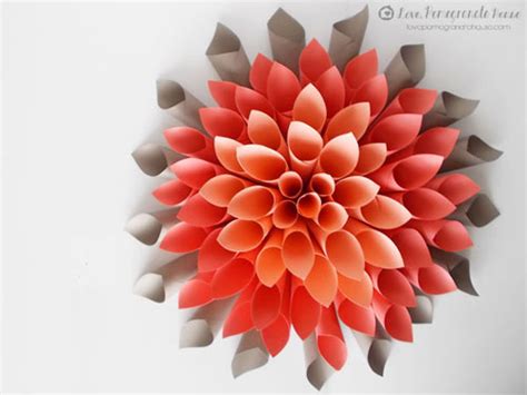 Selanjutnya bunga yang akan dibuat adalah bunga sakura yang terbuat dari kertas kado. Cara Mudah Membuat Bunga dari Kertas - Ragam Kerajinan Tangan