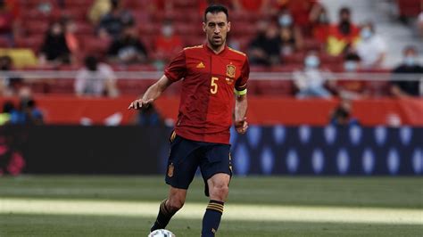 Euro 2020 kicks off on june 11 and the squads for all 24 teams must be finalised by june 1. Spain's Euro 2020 plans disrupted after Sergio Busquets tests positive for COVID-19