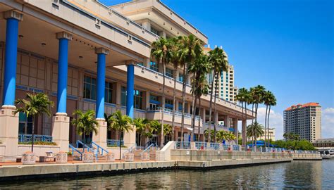 โรงแรมใกล้ Tampa Convention Center Kayak