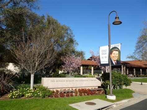 Ronald Reagan Presidential Library And Museum Presidential Libraries