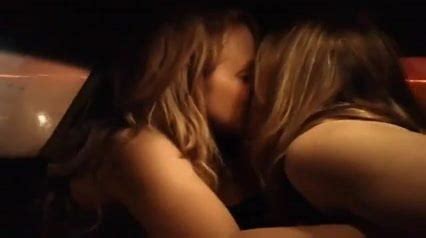 Lesbian Kissing In Car XHamster
