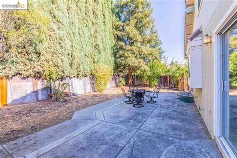 Select an address below to find out where to buy kitchen cabinets in brentwood, ca. 744 Valley Green Dr, Brentwood, CA 94513-1456 | MLS ...