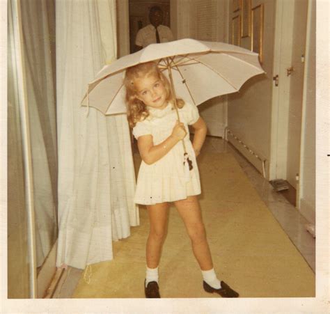Brooke Shields Pretty Baby Bath Pictures 1978 This Pic Reminds Me