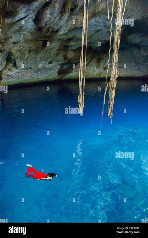 Cenotes Underground Caves Yucatan Mexico Stock Photo Alamy