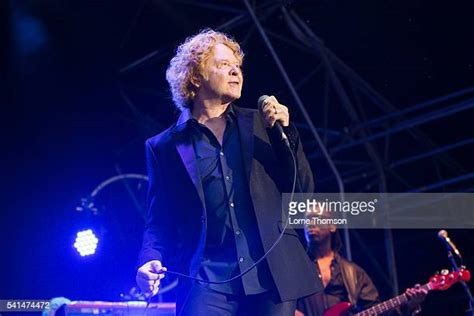 Live At Chelsea 2016 Simply Red Photos And Premium High Res Pictures Getty Images