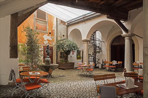Im Innenhof Foto & Bild | architektur, deutschland, europe ...