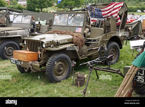 Us Army Jeep And Machine Gun Stock Photo Alamy