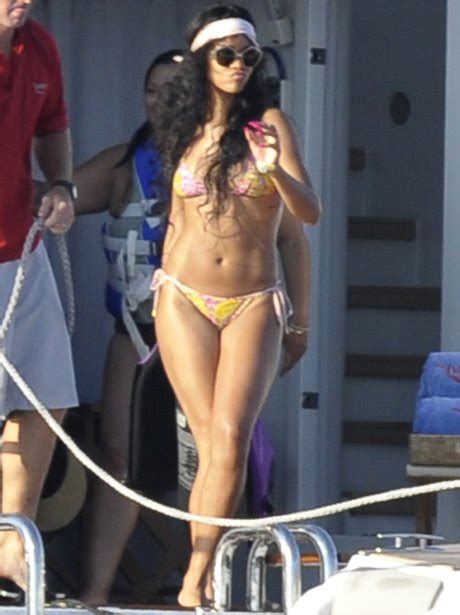 Rihanna Shows Off Bikini Body Pictures Of The Week Capital