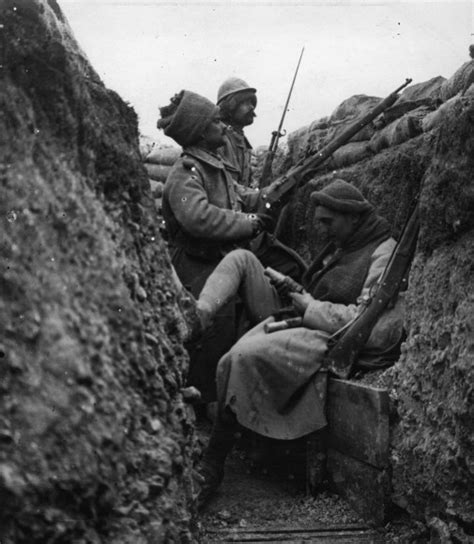 We did not find results for: Bild zu: Frankfurter Zeitung 16.04.1915: Zwischen Maas und ...
